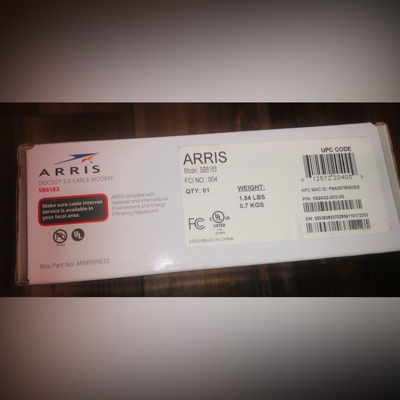 ARRIS SURFboard SB6183 16x4 Docsis 3.0 Cable Internet White Modem Gaming Speed - Picture 4 of 12